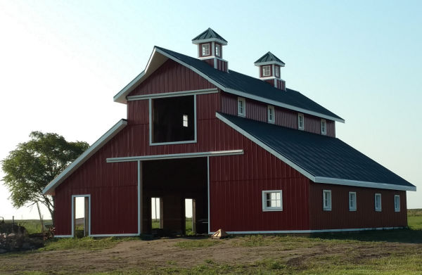 barn photo 600w